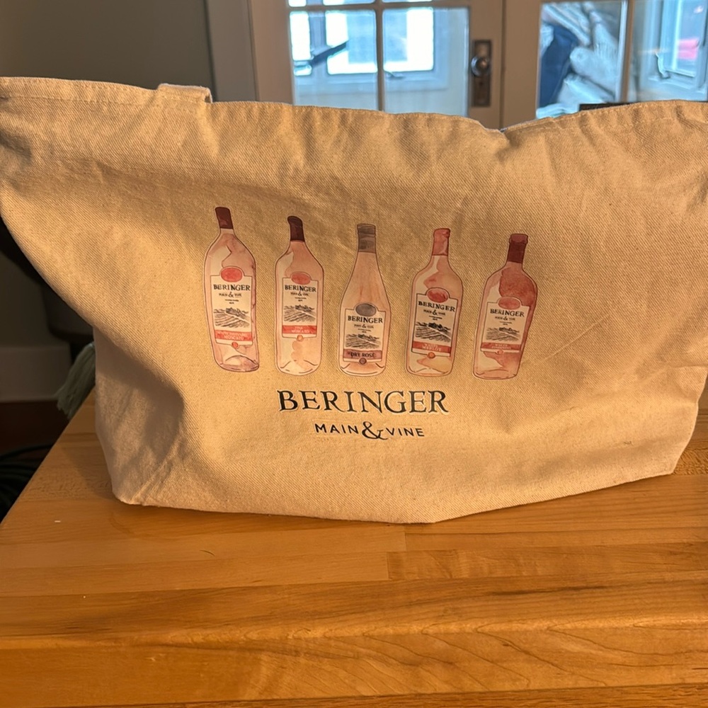 Wine tote bag